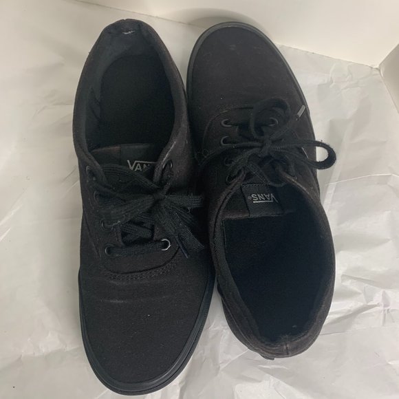 Vans Black Casual Shoes Sneakers Size 7.5 - Picture 2 of 4